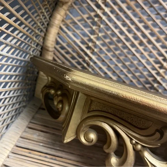 Vintage 1960s Gold Ornate Rose Wall Shelf Dart #3025  Hollywood Regency MCM - Picture 3 of 9